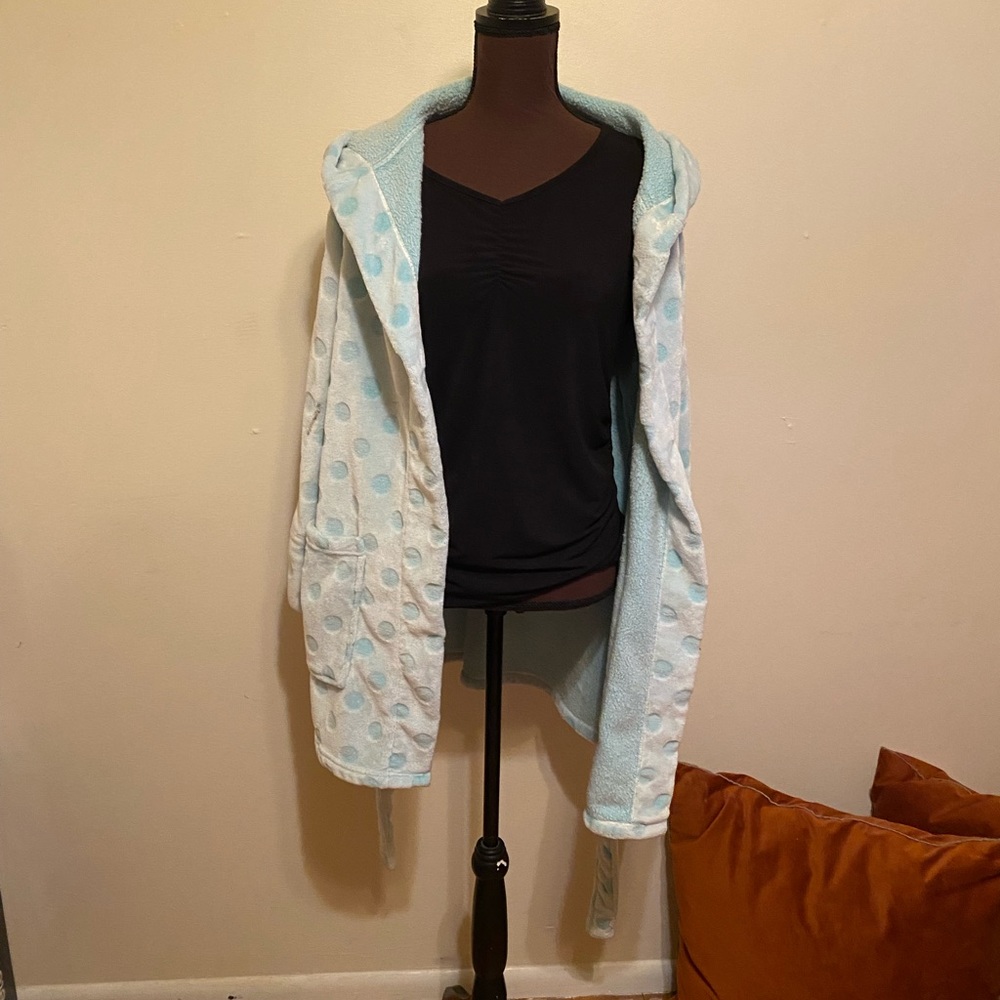 Victoria’s Secret PINK bathrobe